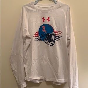 Boys under armour shirt size YS